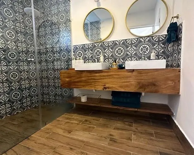 King Royal - Luxury In Center Villa